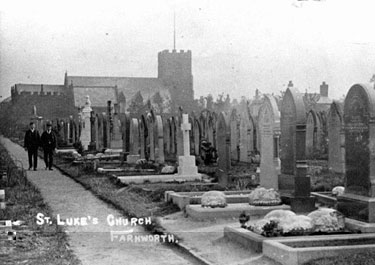 Widnes: St Lukes Churchyard