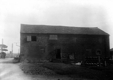 Widnes: Lower House Farm