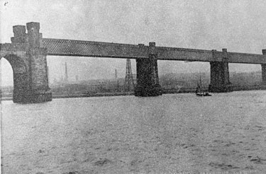 View of Ethelfleda Railway Bridge from West Bank Dock