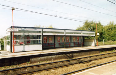 Runcorn Station, looking to platform 2