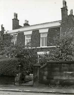 The Hollies, Derby Road, Widnes