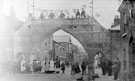 Widnes: Jubilee Arch in Farnworth Street